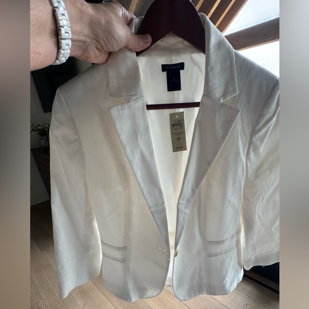 Ann Taylor White Women's Tailored Blazer